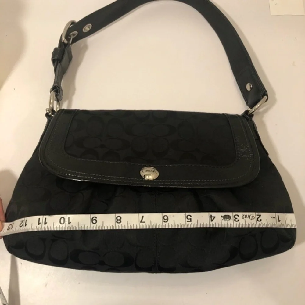 Coach signature black soho y2k hobo flap bag f13738